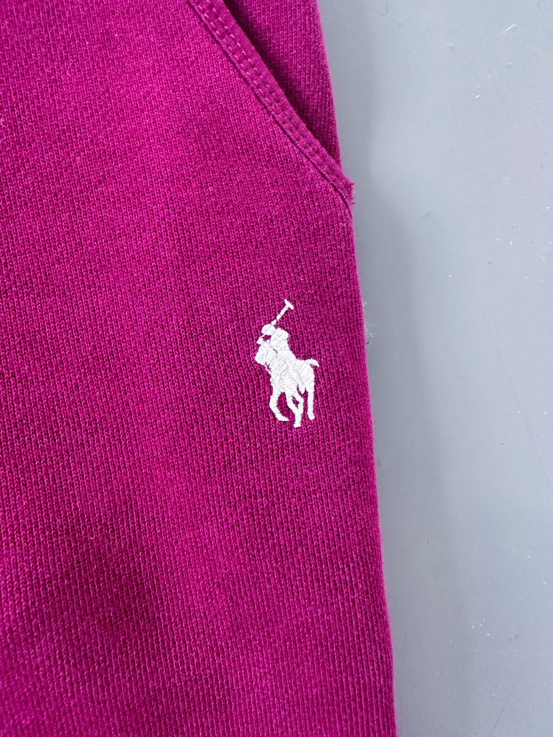Pantalón Jogger Vintage Polo Ralph Lauren Burdeo – Oferta Limitada