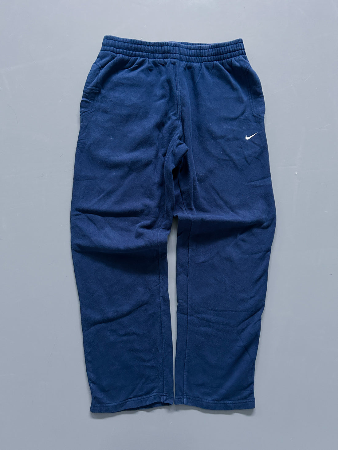 Pantalón Jogger Vintage Nike Azul Marino – Oferta Limitada