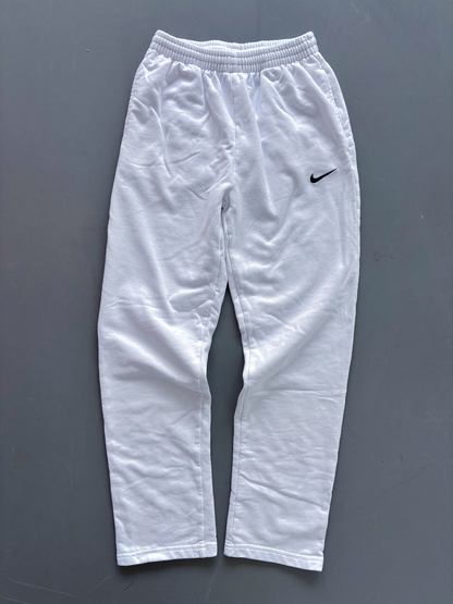 Pantalón Jogger Vintage Nike Blanco (Logo Negro) – Oferta Limitada