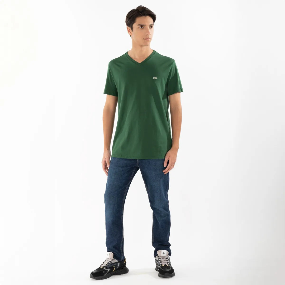 Polera Manga Corta Cuello V Hombre Lacoste